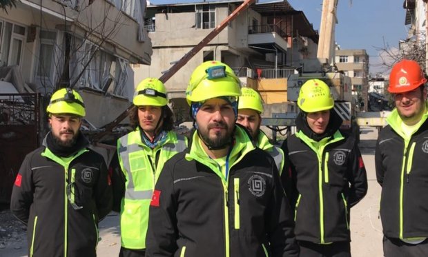 ATAÇ-DER Arama Kurtarma Ekipleri Deprem Bölgesinde